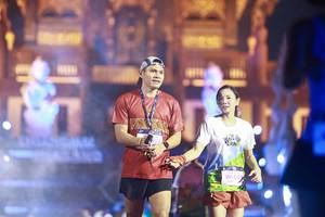 BIB: 057
                            <button type="button" onclick="openModal(22342875)" class="btn btn-primary btn-sm float-right btn-popup" data-toggle="modal" data-target=".modal-high-quality">
                        <i class="fas fa-shopping-cart"></i> Add to Cart
                    </button>
                                            <button type="button" onclick="isThisMe(22342875, true)" class="btn btn-success btn-sm float-right btn-popup btn-isme hidden" data-toggle="tooltip" data-placement="bottom" title="นี่คือรูปของคุณใช่ไหม คลิกที่นี่เพื่อเอาเข้าอัลบั้ม">
                        <i class="fas fa-plus"></i> Add to album
                    </button>
                    <button type="button" onclick="isThisMe(22342875, false)" class="btn btn-warning btn-sm float-right btn-popup btn-isnotme hidden">
                        <i class="fas fa-ban"></i> Remove from album
                    </button>